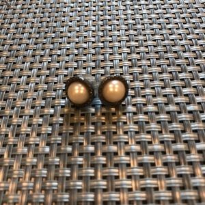 Pearl earrings